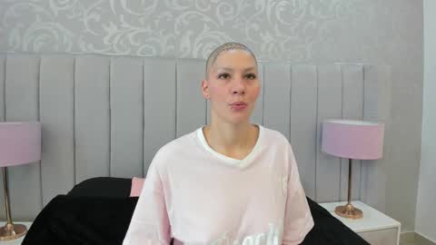 Ravenfox  online show from 03.15.26