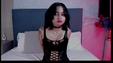 Snapshot of ravenmonrroe chatting on 06.23.26 RAVEN MONRROE online show from 06.23.26