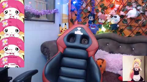 Snapshot of ravenn_20 chatting on 12.27.24 RavenN online show from 12.27.24