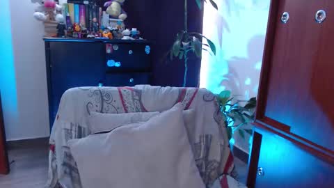 raventh_ online show from 10.20.25