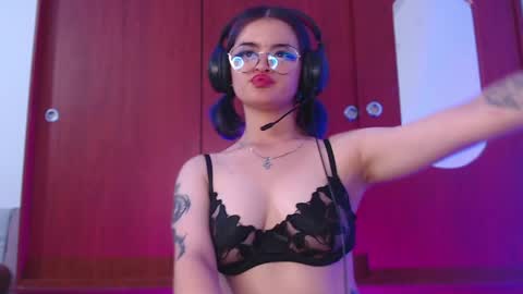 raventh_ online show from 04.09.26