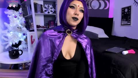 Raven Witch online show from 12.07.24