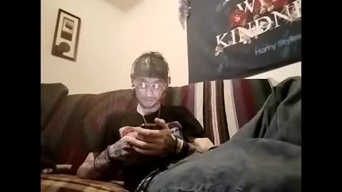 Raver online show from 12.11.24