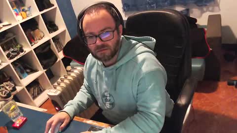 ravingr3d3 online show from 02.12.25