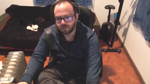 ravingr3d3 online show from 02.14.25