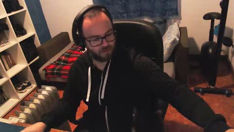 ravingr3d3 online show from 02.16.25