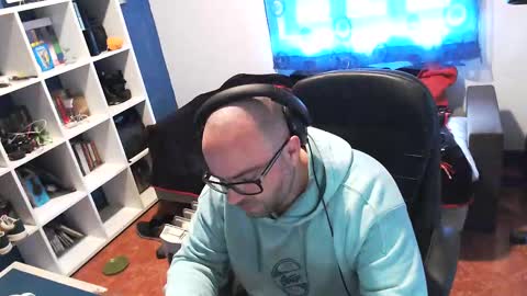 ravingr3d3 online show from 02.24.25