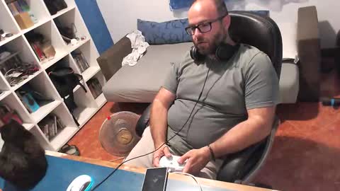 ravingr3d3 online show from 10.01.25