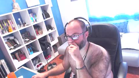 ravingr3d3 online show from 10.07.25