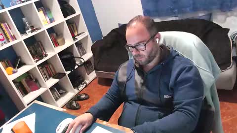 ravingr3d3 online show from 11.17.25