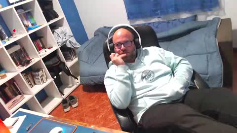 ravingr3d3 online show from 04.15.26