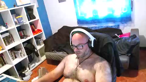 ravingr3d3 online show from 06.19.26