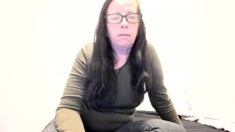 Ravishing Peach Goddess online show from 03.20.26