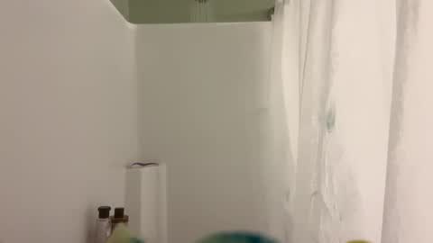 Ravynn 3 online show from 01.31.25