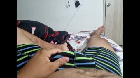 Snapshot of ray_rey1210 chatting on 02.19.26 ray_rey1210 online show from 02.19.26