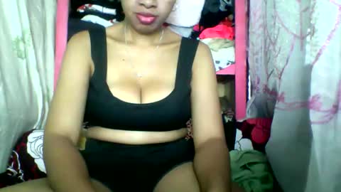 Snapshot of rayana_69 chatting on 05.30.26 rayana_69 online show from 05.30.26