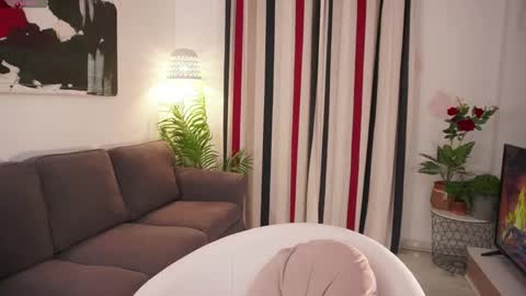 Raychell Black  online show from 04.16.26