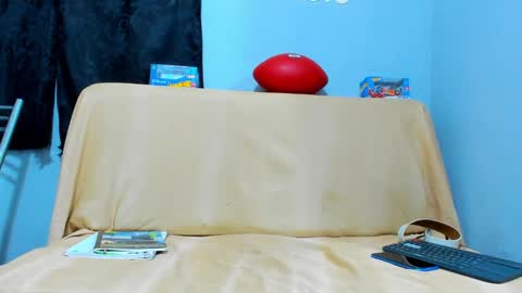 Raymond Stonee online show from 03.10.25