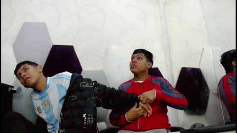 Snapshot of raystewart_ chatting on 11.02.25 raystewart online show from 11.02.25