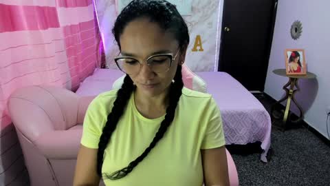 Danna online show from 01.03.25