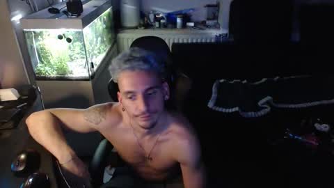 Rayzel online show from 01.13.26