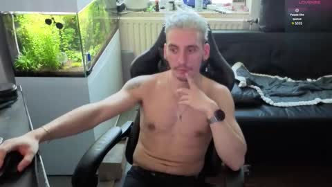 Rayzel online show from 01.19.26