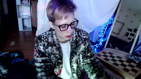  Yrriel Strife Candy-Demon Caveboy mr. Cringe   online show from 01.12.25