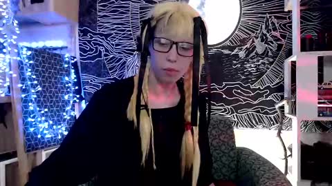  Yrriel Strife Candy-Demon Caveboy mr. Cringe   online show from 02.23.25