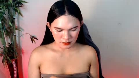Snapshot of ready2care4youbabe chatting on 06.28.26 Beth online show from 06.28.26