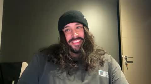 Snapshot of ready4acthot chatting on 11.24.25 ready4acthot online show from 11.24.25