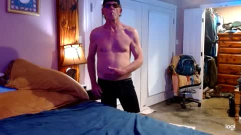 Snapshot of ready4aride2day chatting on 12.06.24 ready4aride2day online show from 12.06.24