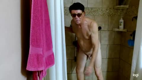 Snapshot of ready4aride2day chatting on 12.15.24 ready4aride2day online show from 12.15.24