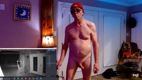 Snapshot of ready4aride2day chatting on 12.24.24 ready4aride2day online show from 12.24.24