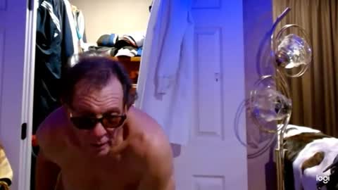 Snapshot of ready4aride2day chatting on 12.28.24 ready4aride2day online show from 12.28.24