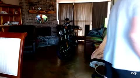 Snapshot of ready4aride2day chatting on 01.18.25 ready4aride2day online show from 01.18.25