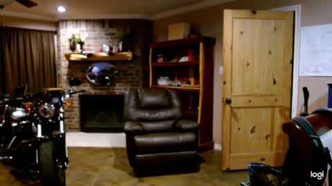 Snapshot of ready4aride2day chatting on 02.04.25 ready4aride2day online show from 02.04.25