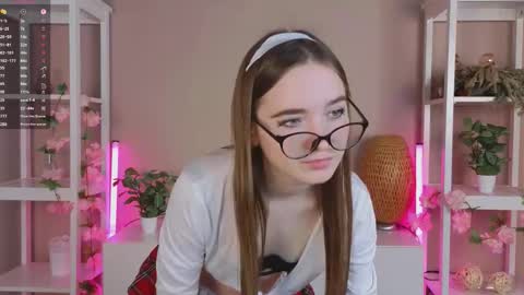 Sandy online show from 12.02.25