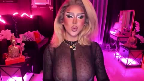 Snapshot of real_dom_phuta chatting on 09.16.25 Miss Katrina De Futah Goddess of HELL online show from 09.16.25