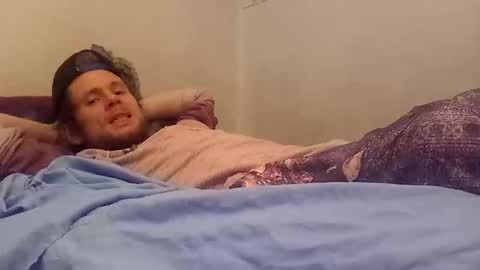 Snapshot of realloving4u162636 chatting on 11.04.25 realloving4u162636 online show from 11.04.25