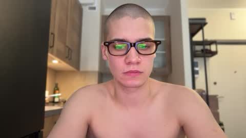 AliceEve online show from 04.19.26