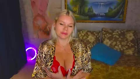 Im a little sick. Ill be back soon. online show from 09.13.25