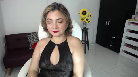 REBECA online show from 02.09.25
