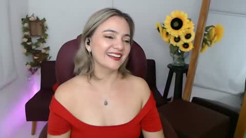 Snapshot of rebeca_milf chatting on 07.08.26 REBECA online show from 07.08.26