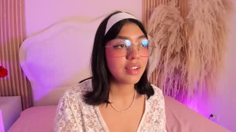 Snapshot of rebeca_taylor_ chatting on 02.20.26 rebeca_taylor_ online show from 02.20.26