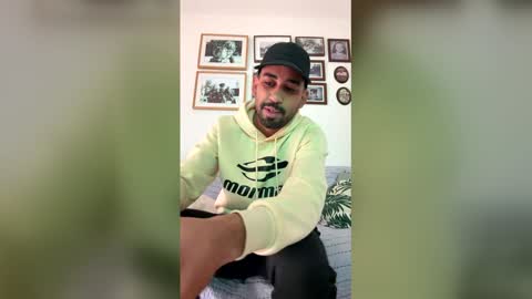 rebecaecalebe online show from 01.10.26