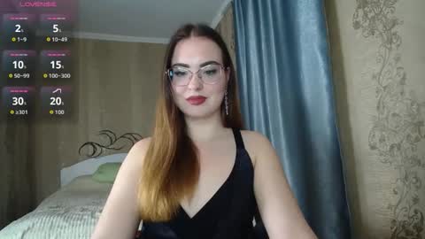 Rebecca online show from 04.19.26