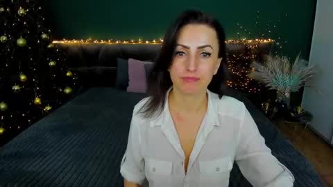 rebecca_diamonds online show from 01.09.25