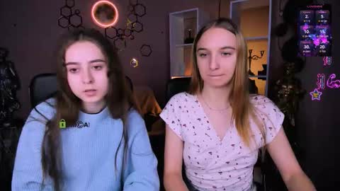 rebecca_smile_ online show from 12.15.25