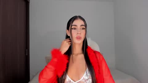 Rebecca online show from 02.15.25