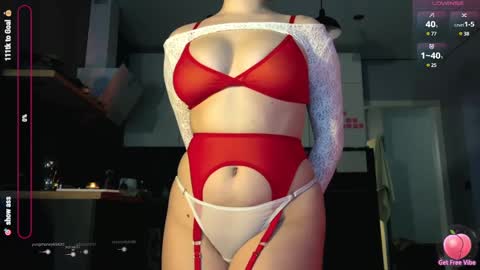 Snapshot of rebeccaniksoon chatting on 02.14.25 Rebecca Nikson online show from 02.14.25